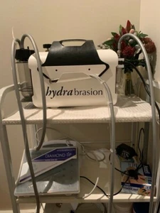 Microdermabrasion/Hydrabrasion - Picture 1 of 5