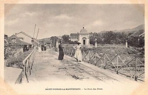Martinique - SAINT-PIERRE - Le pont des Pères - Ed. inconnu - Picture 1 of 2