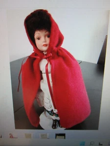 AVON LITTLE RED RIDING HOOD PORCELAIN FAIRY TALE DOLL 1985 - Picture 1 of 3