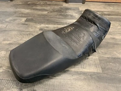 Оригинальное основное сиденье Suzuki 2004-2011 DL650 650 VSTROM NO23 - Изображение 1 из 4