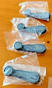 Genuine Toyota 70 Series Land Cruiser Manual Window Regulator Handle Set of 4 - Picture 1 of 4