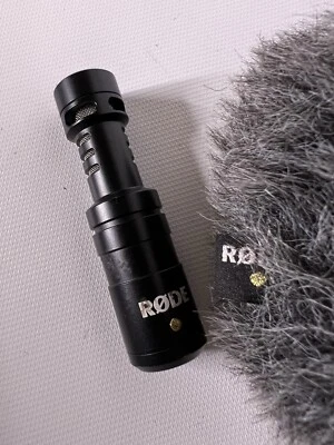 Rode VideoMicro Compact On Camera Microphone - Image 1 of 4
