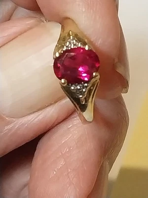 10 Kt. Yellow Gold Ring - Image 1 of 4