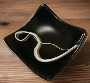 Unusual Signed "len" Pottery Bowl Square Form Black and White - Picture 1 of 6