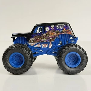 Spin Master Monster Jam Truck Son Uva Digger 2019 1:64 suelto usado en excelente estado - Imagen 1 de 7