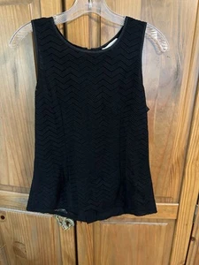 Top donna Banana Republic taglia 8 senza maniche modello Chevron!! Usato in ottime condizioni - Foto 1 di 5