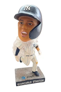 Nuevo Giancarlo Stanton 2019 New York Yankees Bobblehead SGA Edición Limitada 2/4 - Imagen 1 de 6