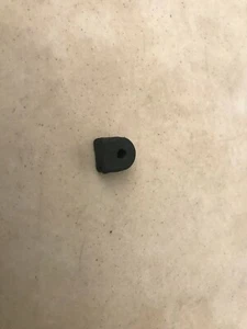 Lot 209-5 1983 Honda ATC70 Neutral Switch Wire Grommet - Imagen 1 de 4