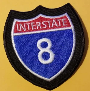 Autopista interestatal 8 primaria de Estados Unidos aprox. Parche bordado 2,75x3" * - Imagen 1 de 2