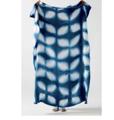 Manta Anthropologie en turquesa. Nuevo en embalaje. Foto 1 de 4