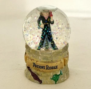 Harry Potter Miniature Snow Globe POTIONS RIDDLE Hermione Challenge 5 Hallmark - Picture 1 of 7