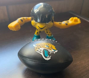 Jacksonville Jaguars - McDonald's 2013 NFL Rush Zone Happy Meal Toy - Picture 1 of 4