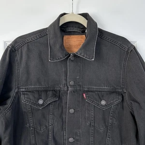 Levis Vintage Fit Denim Trucker Jacket Faded Black Mens Size Small - Picture 1 of 11