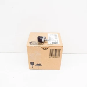 BMW 7 E65, E66, E67 Fuel Pressure Sensor 13537500221 7500221 NEW GENUINE - Picture 1 of 9
