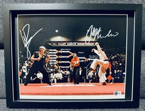 Imagen firmada por Macchio & Zabka Karate Kid / 30x40 Frame / BAS / Cine - Imagen 1 de 12
