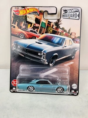 Hot Wheels Premium Boulevard '66 Pontiac GTO #32 New 2020 - Image 1 of 4