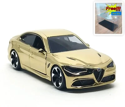 Majorette Alfa Romeo Giulia Glossy Gold 1:60 (3") 271D no Package - Image 1 of 4