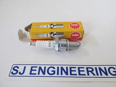 BUJÍA NGK PARA BSA A7 A10 A50 A65 B32 B40 B44 C15 D10 D14 B7ES SJ356 Foto 1 de 4
