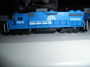 Conrail   - GP-38-2 phase2  w/ DCC & sound - Picture 1 of 4
