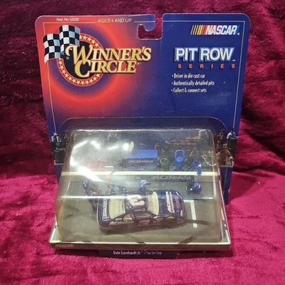 Winners Circle Pit Row Series Dale Earnhardt Jr. Two Tire Stop 1/64 Diorama NIP - Image 1 of 4