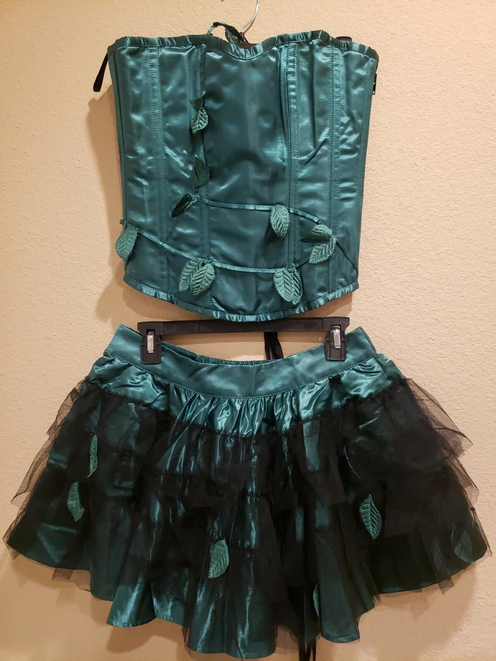 Green Ivy Sexy Women's Costume size S/M - Image 1 of 4