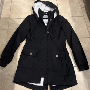 HOLLISTER Heritage Collection Black Faux Fur Hooded Coat Size M Preowned - Picture 1 of 12
