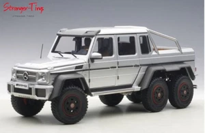 AutoArt Mercedes G63 AMG 6x6 2013 - silber Maßstab 1:18 - Bild 1 von 2