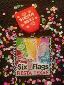 Six Flags 2023 Fiesta Medal - Bild 1 von 3