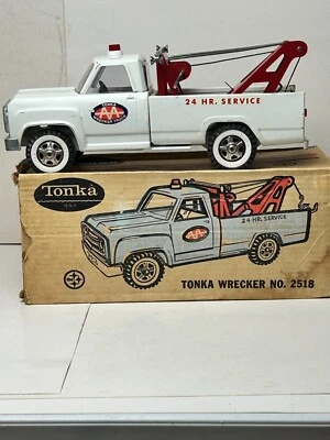 Tonka 1960's Dodge Pressed Steel Tow Truck with Original Box - Image 1 of 4