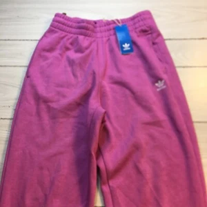 Adidas Women’s Relaxed Fit Tapered Leg Fleece Pants, Pink , Size Small - Picture 1 of 10