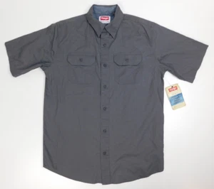 Wrangler Premium Quality Mens Short Sleeve Button Shirt Size S Gray NWT - Picture 1 of 8
