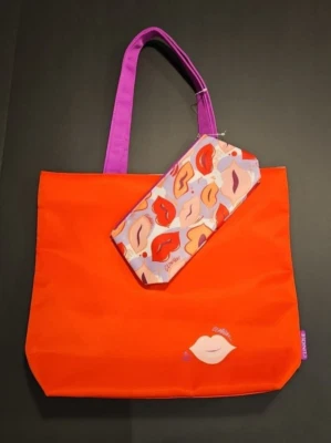 NWT Clinique 2-Piece Red Tote Lips Kisses w/Matching Cosmetic Bag - Image 1 of 4