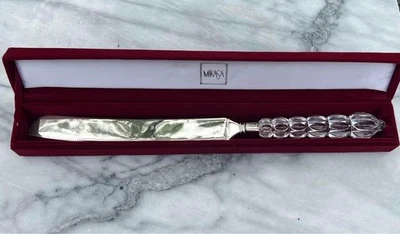 Cuchillo para pastel de boda con mango de cristal Mikasa Rousseau Austria nuevo en caja Foto 1 de 4