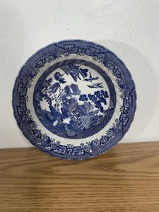 Royal Wessex England Blue Willow 9”Serving Vegetable Bowl Swirl Rim - Picture 1 of 5