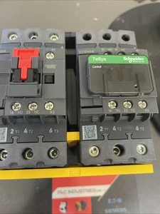 LC2D40AG7. Schneider. RÜCKFAHRSTARTER. 120V - Bild 1 von 2
