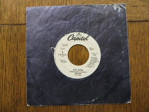 Ace Juice – Go Go (Featuring M.C. Hammer) - 1989 - Capitol P-B-44370 7" Single - Picture 1 of 4