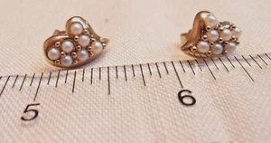 Vintage Avon Pearly Heart Stud Earrings- GT - Picture 1 of 3