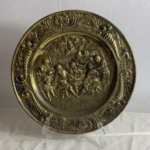 Pressed Tin Wall Art Plate Mid Century Colonial Decor Vintage England Decor 14” - Picture 1 of 15