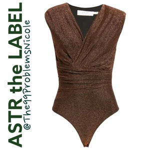 ASTR Stella Metallic Bodysuit In Copper - Bild 1 von 7