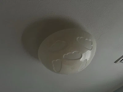 Lámpara de techo vintage IKEA Skojig nubes blancas Foto 1 de 3