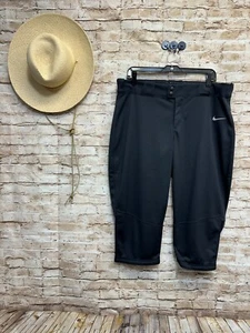 Nike Engineered Black Knit Softball Capris Women’s XL - NWT - Picture 1 of 8