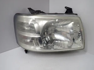FORD RANGER 2007 FRONT RIGHT DRIVER HEADLIGHT (1 BRACKET BROKEN) (NEEDS POLISH) - Picture 1 of 24