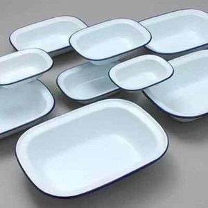FALCON ENAMEL PIE DISH OBLONG BAKE STEAK PUDDING ASHET BAKING OVEN WHITE TIN NEW - Picture 1 of 12