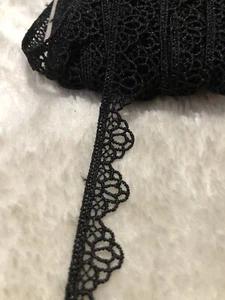 14mm Black Edged Venise Retro Lace Trim Craft Sewing DIY Dress Wedding Per Meter - Picture 1 of 7