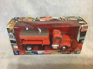 NewRay PETERBUILT MODEL 335 ORANGE SNOWPLOW SANDER 1/43 Scale Diecast - Picture 1 of 8