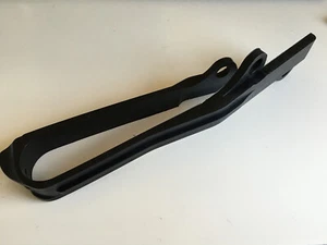 G36 Chain Slider Suzuki RMZ 250 10-16 05-18 450 61273-35G10 62173-35G00 - Bild 1 von 2