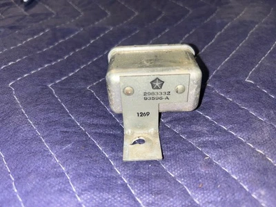 Dodge Charger Mopar B 1969 carrocería faro zumbador parte #2983332 probado funcionando Foto 1 de 4