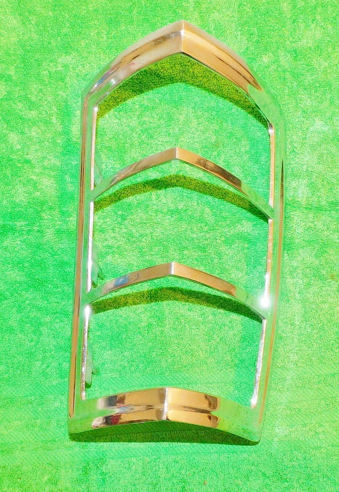 1975-1978 Ford Custom 500 LTD Brougham Landau НОВЫЙ ИЗ СТАРЫХ ЗАПАСОВ LH ОБОДОК ДВЕРИ ЗАДНЕГО ФОНАРЯ - Изображение 1 из 4