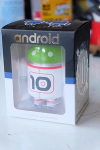 Google Android 10th Anniversary Astronaut Mini Sammler Roboter Figur - Bild 1 von 6