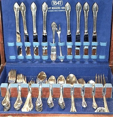 Cubiertos de plata International Silver "Remembrance-1948" 1847 Rogers Bros. Foto 1 de 4